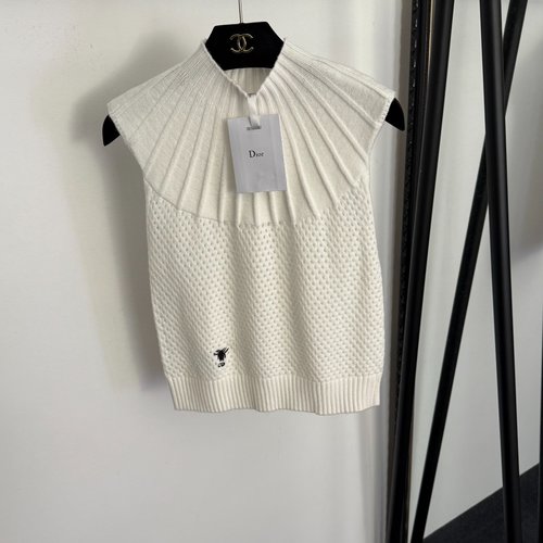 Dior White & Black CD Bee Embroidery Jacquard Striped Hollow Knit Vest