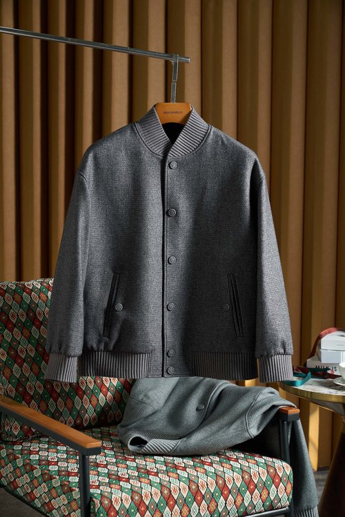 Dior Down Jacket with 95% White Goose Down and Wool Fabric