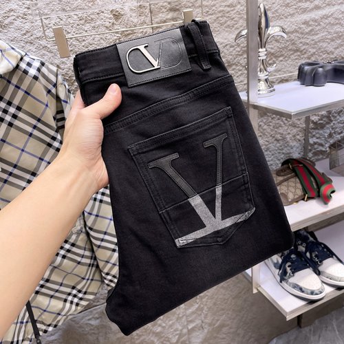 Valentino Premium Jeans with High - Elastic & Breathable Fabric