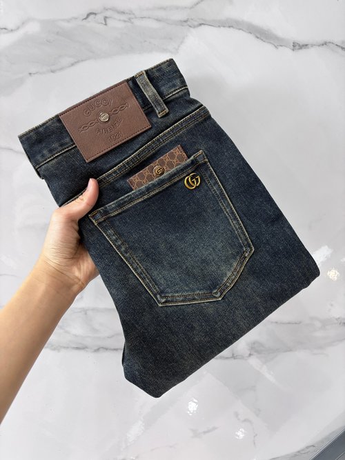 Gucci High-Quality Custom-Fit Jeans