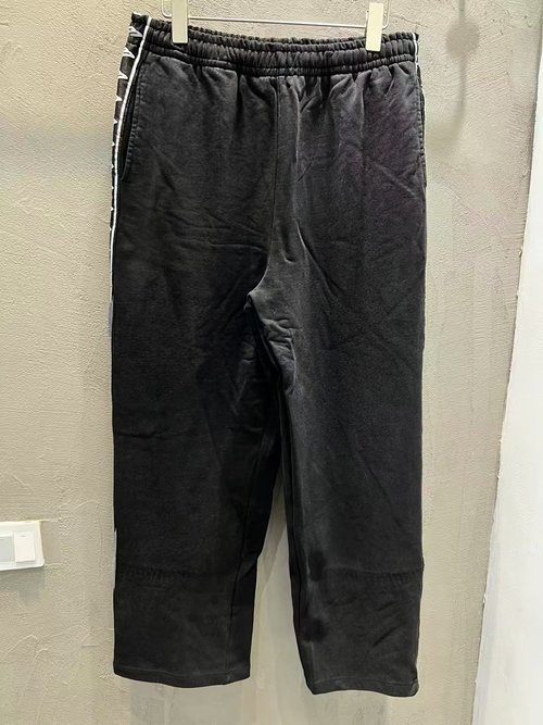 Gucci Water-Washed Cotton Baggy Pants with Artistic Ribbon