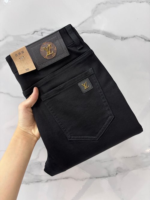 Louis Vuitton Luxury Customized Jeans with Superior Quality