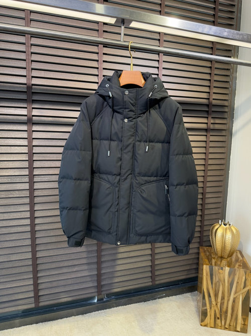 Burberry Windproof and Rainproof Down Jacket, Comfortable Fit