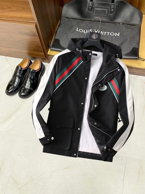 Gucci Pre-sale Jacket with High Comfort and Good Fit