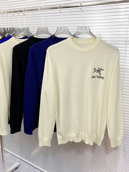 ArcTeryx Arc Logo Embroidered Cashmere Wool Blend Sweater