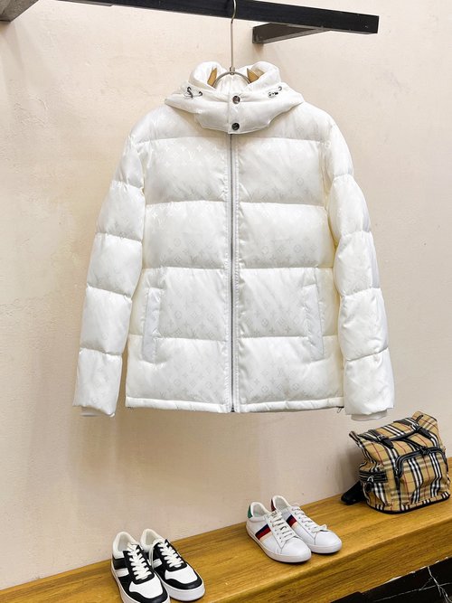 Louis Vuitton 90 Down-Filled Unisex Jacket with Stunning Logo