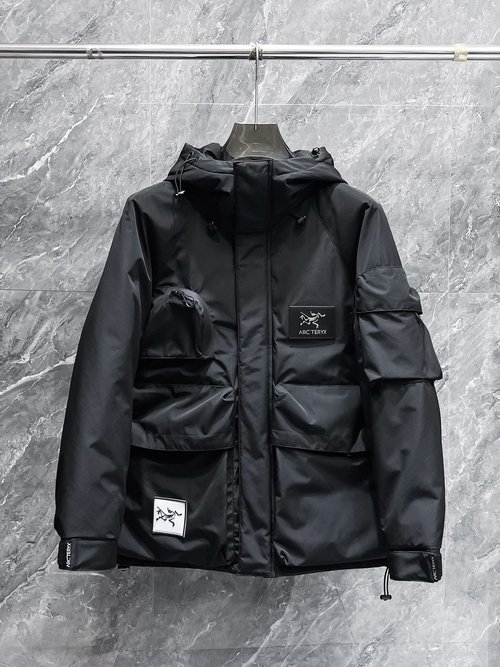 ArcTeryx High-Quality Down Jacket, Classic Design, Great Insulation