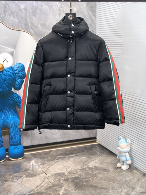 Gucci Couple Hooded Down Jacket with Detachable Hat