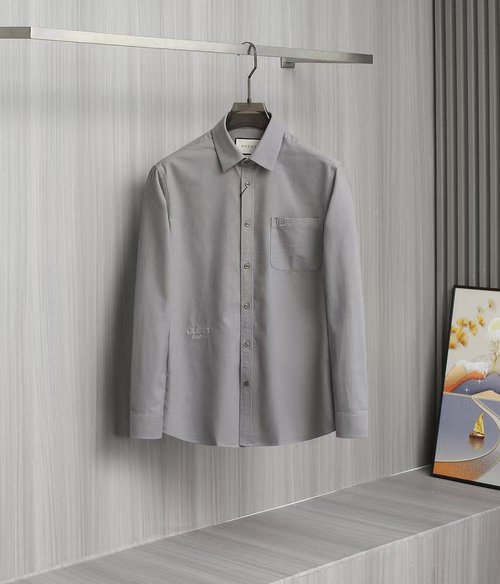 Gucci Soft and Elegant Shirt for a Premium Experience