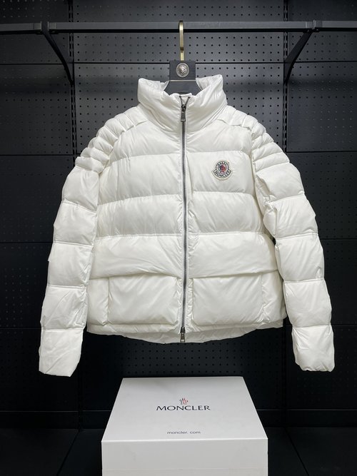 Hermes Celebrity-Inspired 3D Quilted Down Jacket with Dream Staircase Design