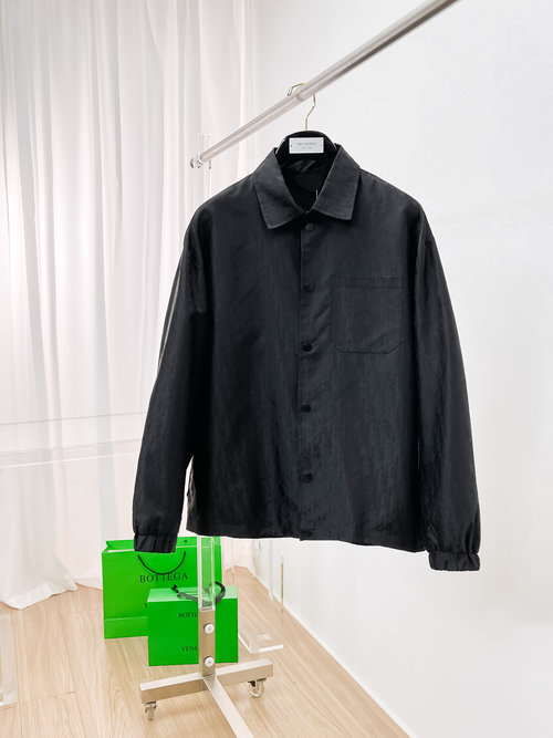 Dior Pre - released Jacket with High - end Details