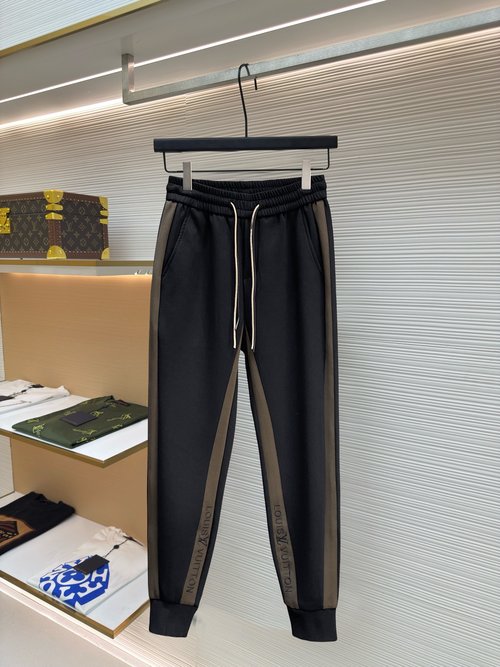 Louis Vuitton Classic Logo Casual Pants with Good Comfort