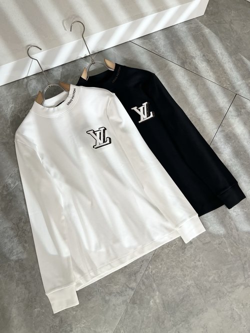 Louis Vuitton Stylish Long-Sleeve Base Layer with Logo Embroidery