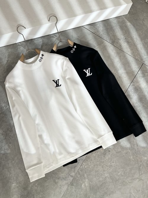 Louis Vuitton Fashionable Cotton Base Layer with Embroidered Logo