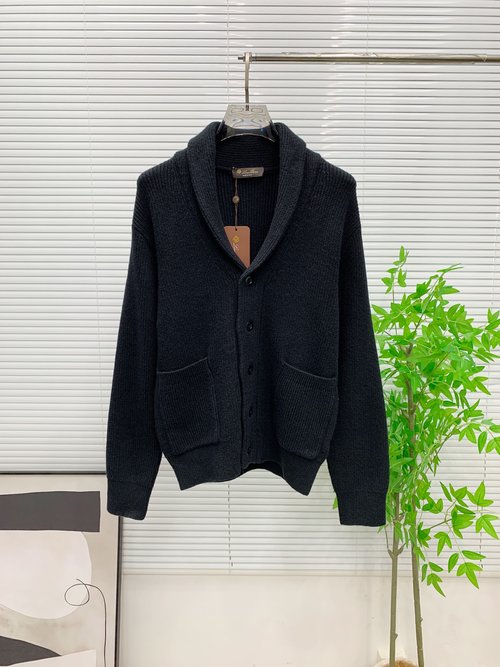 Loro Piana High-Quality Wool Blend Knit Sweater Adorned with Logo