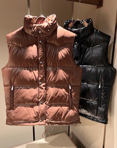 Prada Waterproof Down Jacket with Logo Decoration