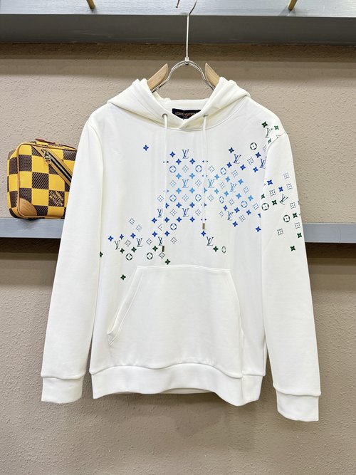 Louis Vuitton Hooded Sweatshirt with Classic Logo and Soft Fabric