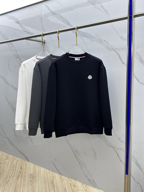Moncler Badge Round Neck Pullover Sweatshirt