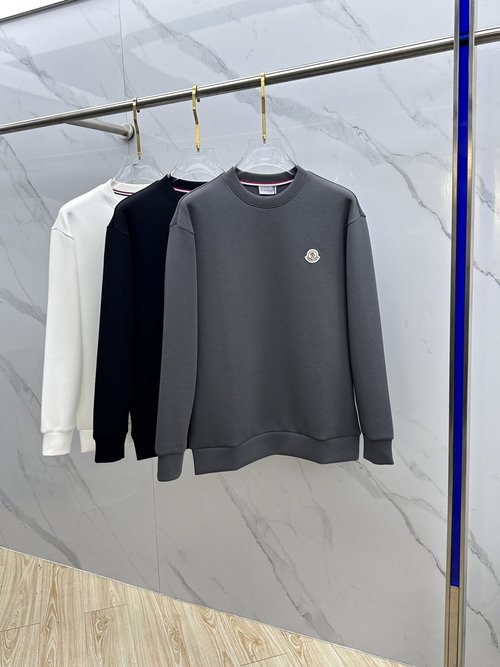 Moncler Badge Round Neck Pullover Sweatshirt