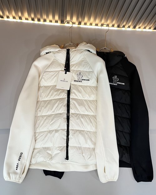 Moncler Soft and Breathable Down Spliced Jacket