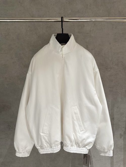 Balenciaga Warm & Comfortable Down Jacket with 90% White Duck Down