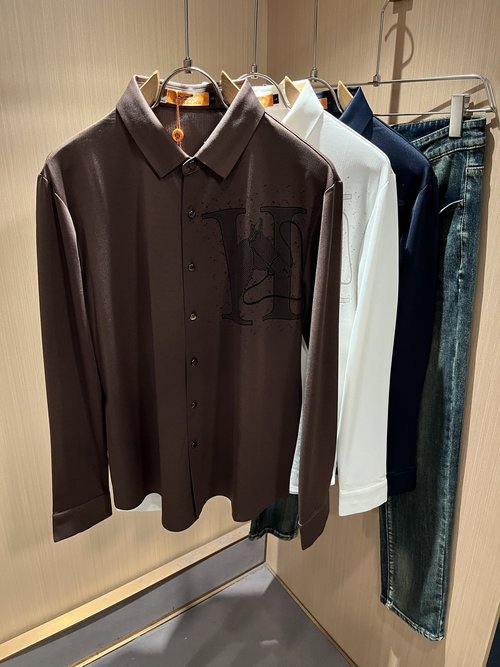 Hermes High - end Long - Sleeve Shirt with Logo Print