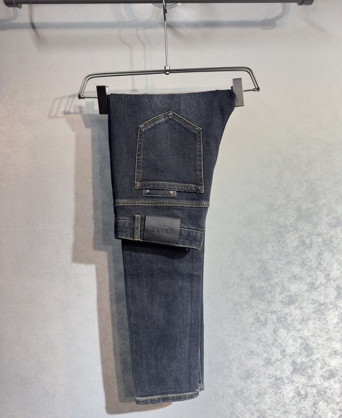 Loewe Wide-Leg Jeans with High-Quality Cotton
