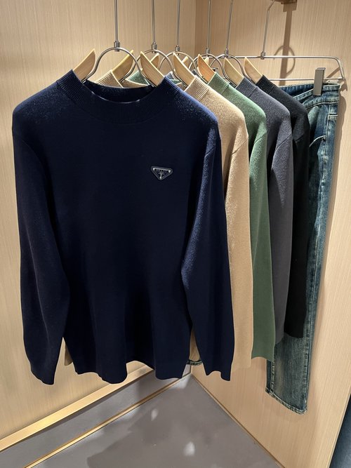 Prada Classic and Fashionable Knit Wool Sweater with Logo Badge