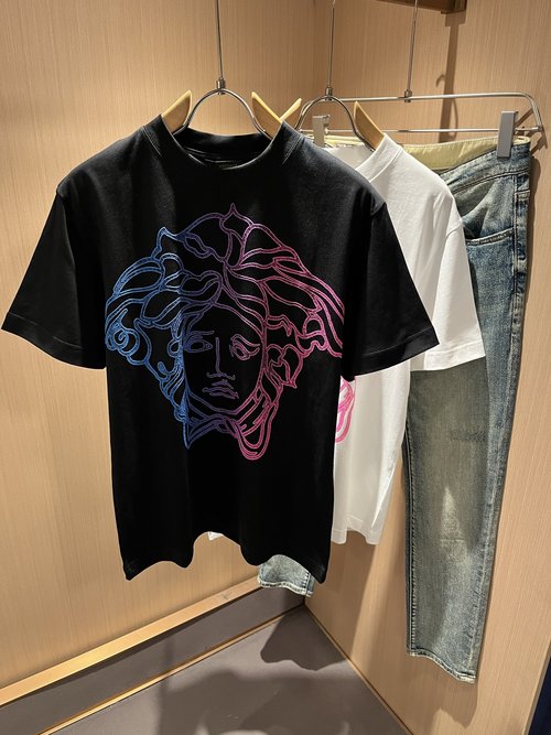 Versace Exquisite Heavy-Cotton Short-Sleeve T-Shirt with Printed Logo