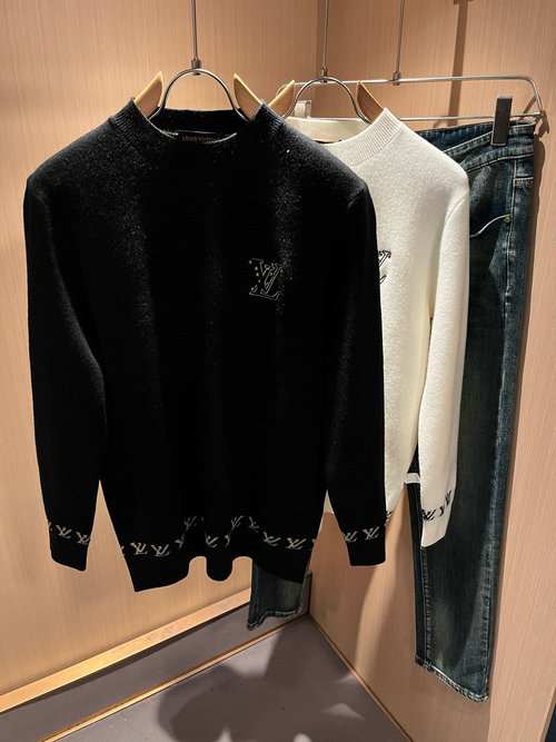 Louis Vuitton Luxury Knit Wool Sweater with Hooked Logo