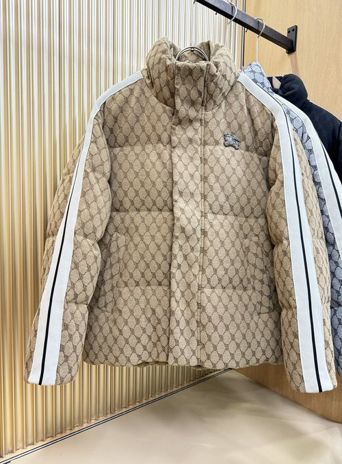 Burberry New Down Jacket with High - tech Waterproof Fabric