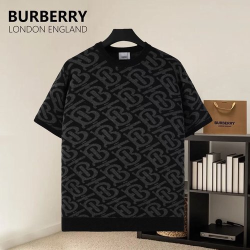 Versace High-saturation TB Jacquard Knit Blouse