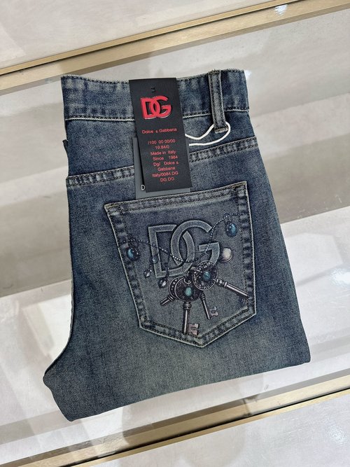 Dolce & Gabbana High-quality Custom Jeans with Classic Logo