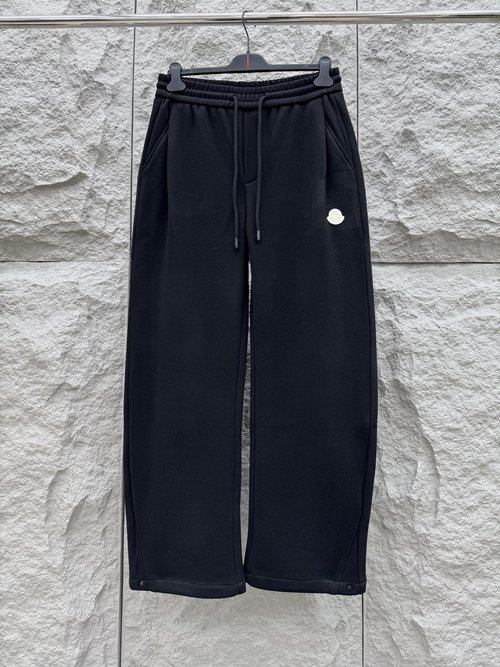 Moncler Fleece-Lined Casual Pants with Leather Tag