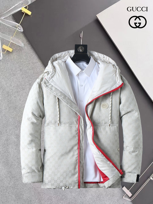 Gucci Premium 90% Down Jacket with Classic Logo