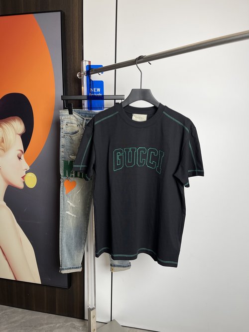 Gucci Cotton Short Sleeve T-Shirt with Logo, Two Colors