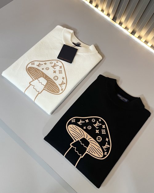 Louis Vuitton Luxury Knit Wool Short-Sleeved Shirt with Logo Print