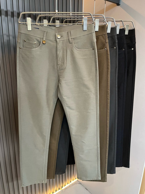 Louis Vuitton Comfortable and Versatile Blended Spandex Casual Pants