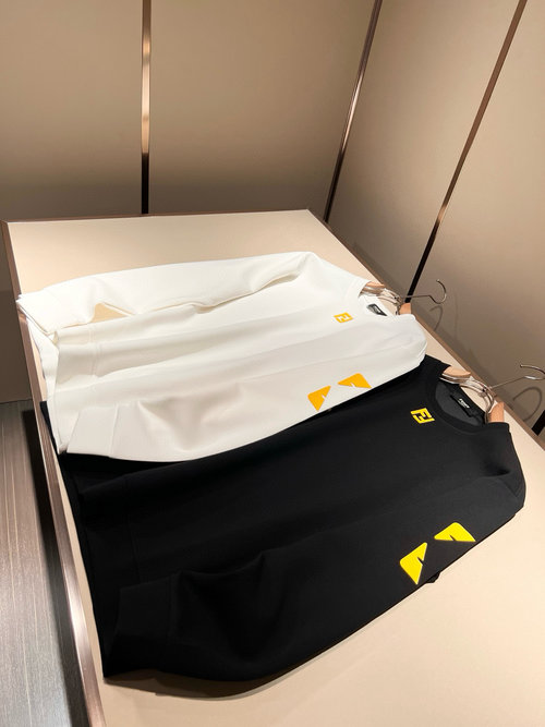 Dior Unisex Collarless Sweater with Logo