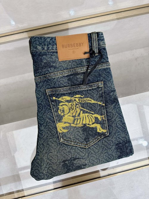 Burberry High-quality Jeans with Classic Logo and Stretch