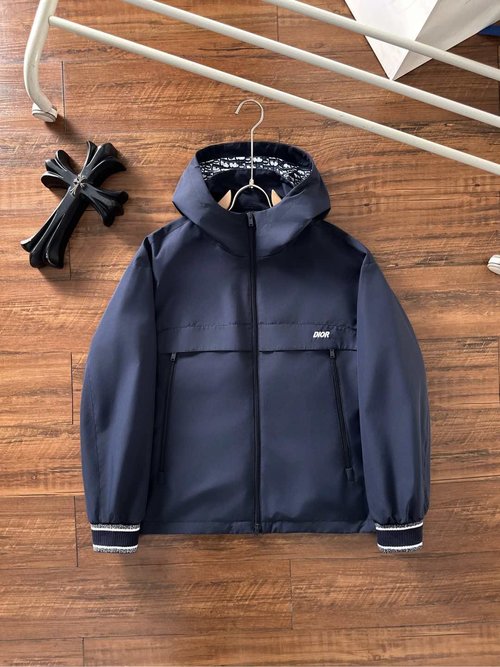 Dior High - end Hooded Jacket with a Good Fit