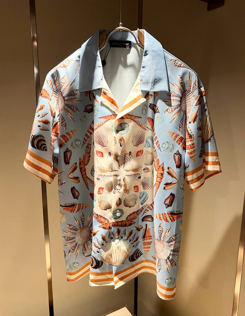 Louis Vuitton Opulent Pajama Set Adorned with Logo and Silk Fabric