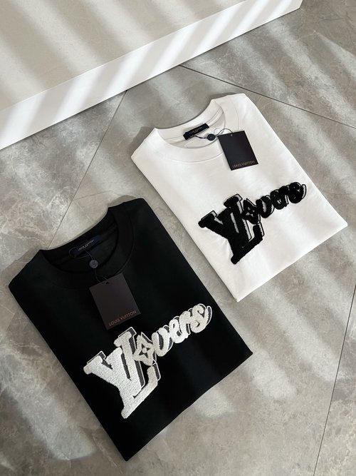 Louis Vuitton Trendy Logo-Embroidered Cotton T-Shirt