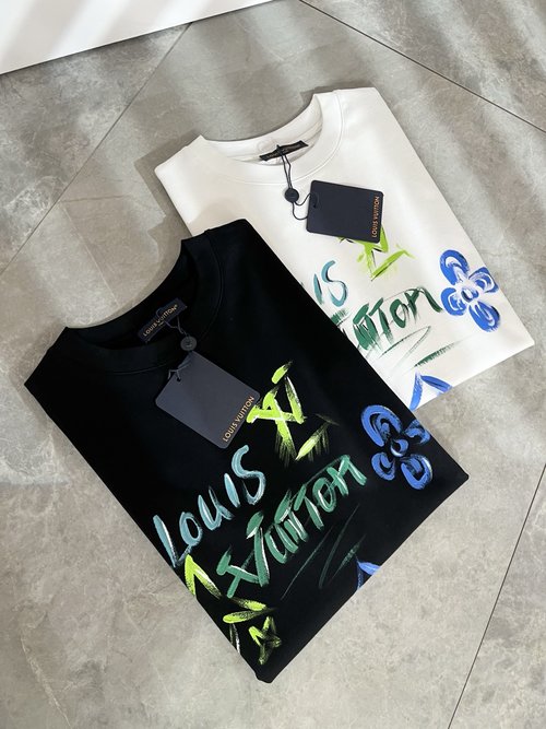 Louis Vuitton Stylish Logo-Embroidered Cotton T-Shirt