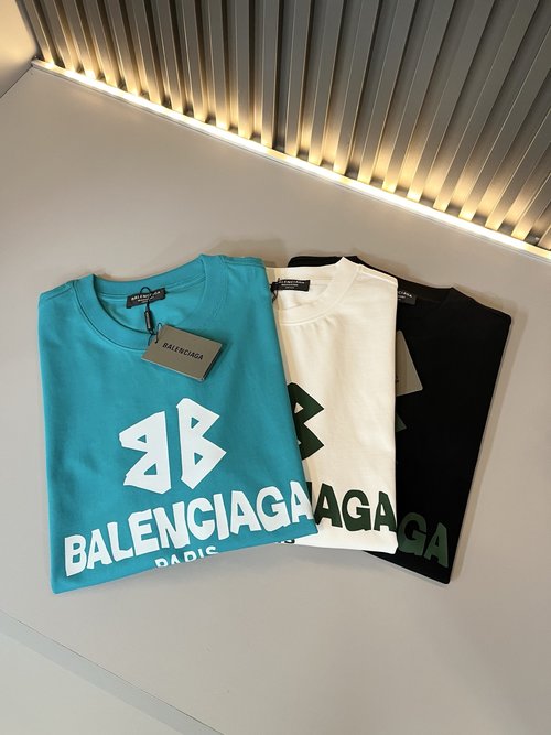 Balenciaga Unisex Short Sleeve T-Shirt with Logo Design
