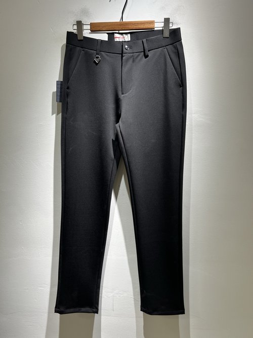 Prada Versatile Trousers for Both Business and Leisure