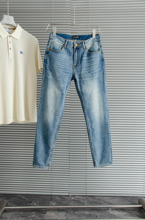 Louis Vuitton High-Quality Straight-Leg Jeans for Daily Wear