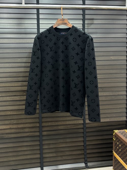 Louis Vuitton All-season Soft Cotton Base Layer