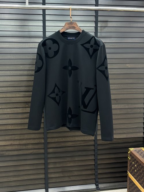 Louis Vuitton All-season Soft Cotton Base Layer